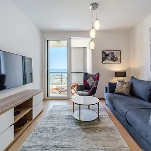  Apartment Golden View 8